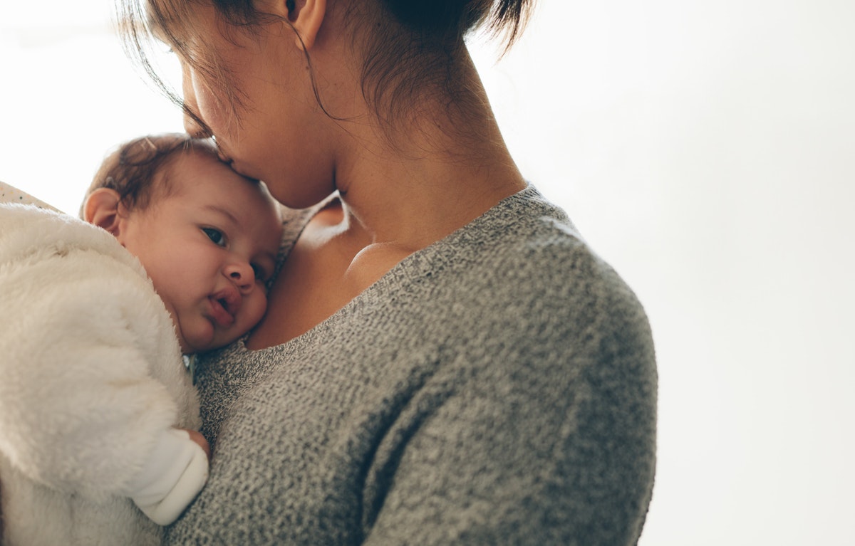 Here’s Why Everyone Is Obsessed With The Way A Newborn Smells, According To Science