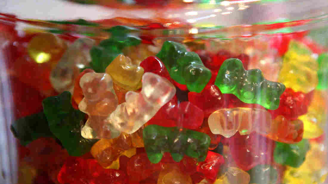 Are Gummy Bear Flavors Just Fooling Our Brains?
