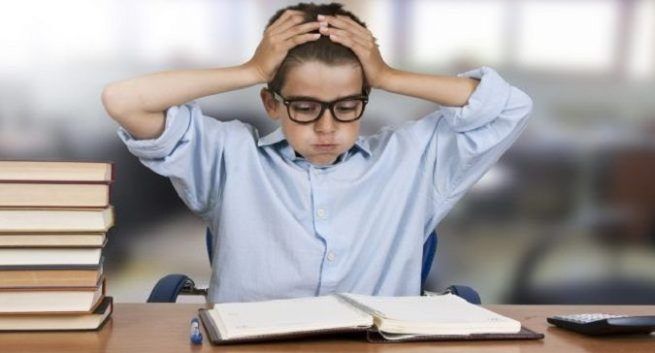 Does your child have dyslexia? Help him read faster and better | TheHealthSite.com