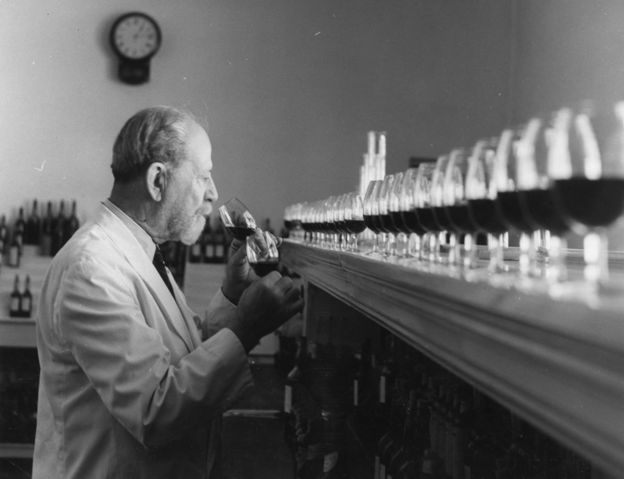 Tasting and blending Gonzalez Byass sherry in 1954