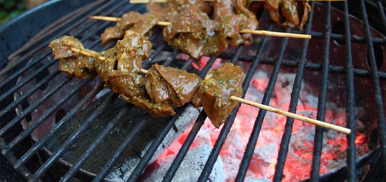 Utilizing AI to create flavor mimicking grilled beef | Fooddive