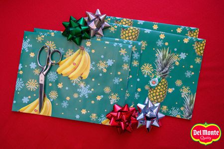 Del Monte scented wrapping paper