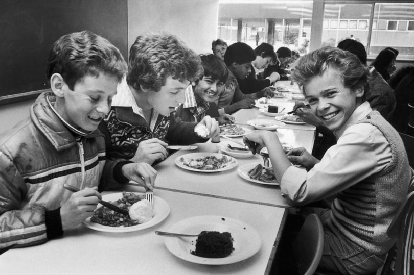 Top 10 childhood memories – from school dinners to buying sweets – revealed in new survey | Chronicle Live
