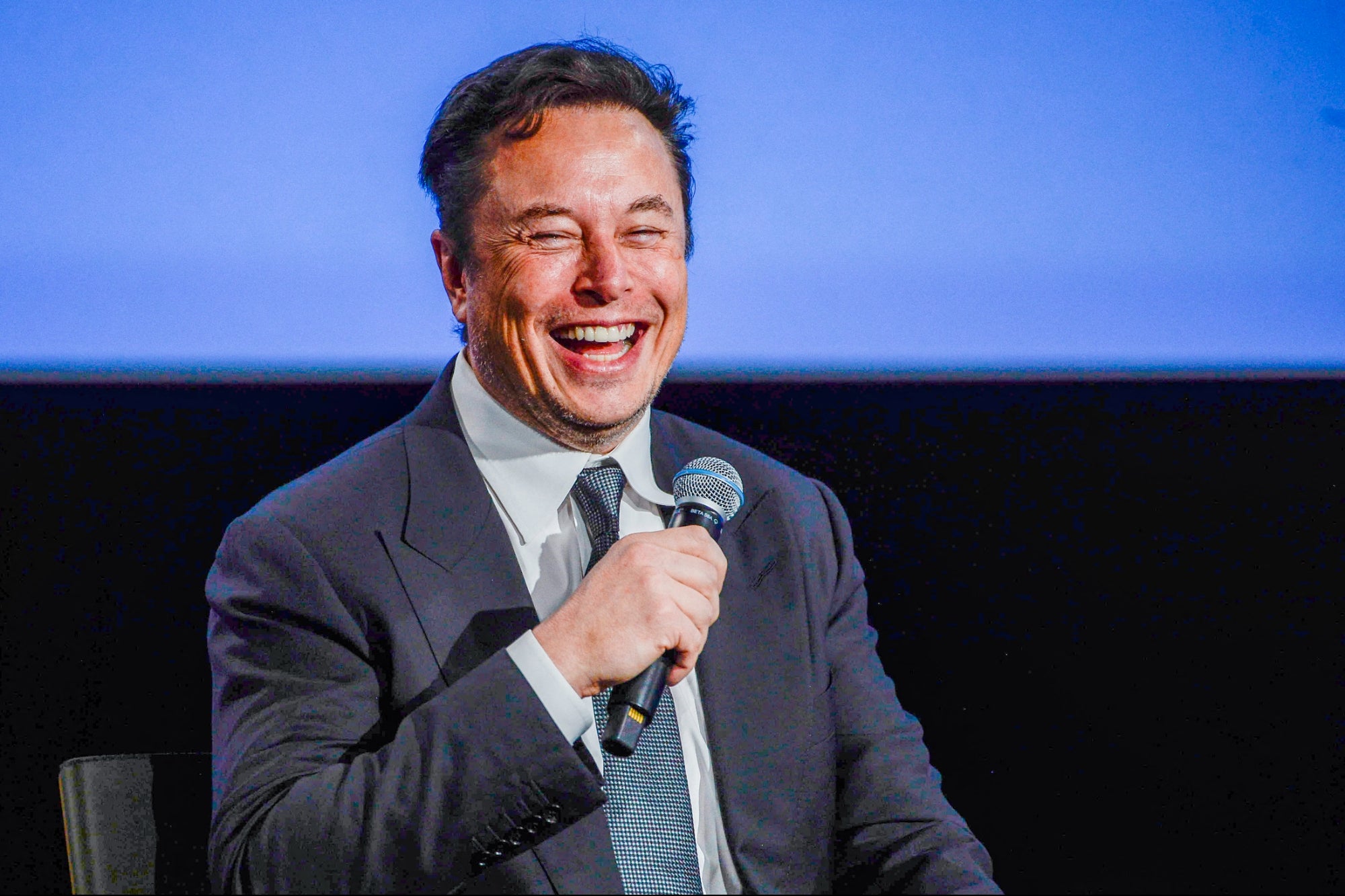 Elon Musk Releases ‘Burnt Hair’ Perfume, Sells 10,000 Bottles | Entrpreneur